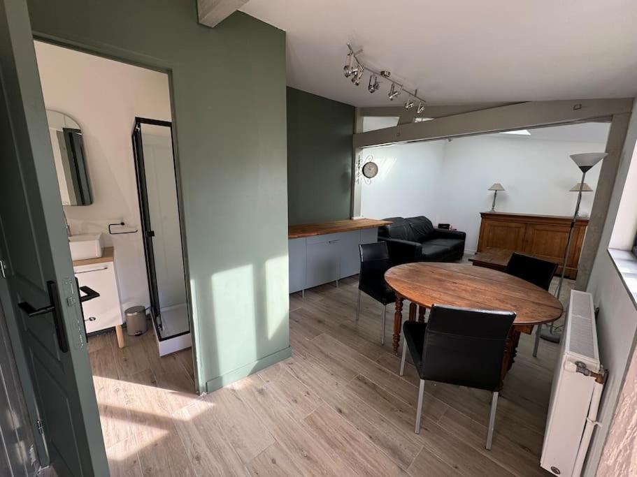 Petite Maison Independante Avec Parking Vétheuil Kültér fotó