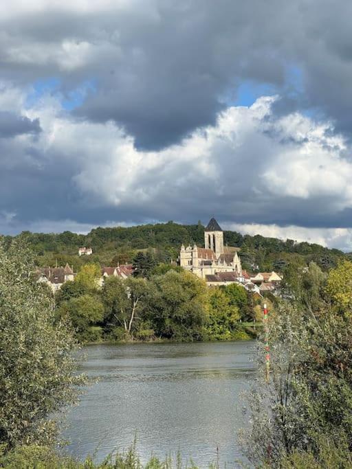 Petite Maison Independante Avec Parking Vétheuil Kültér fotó